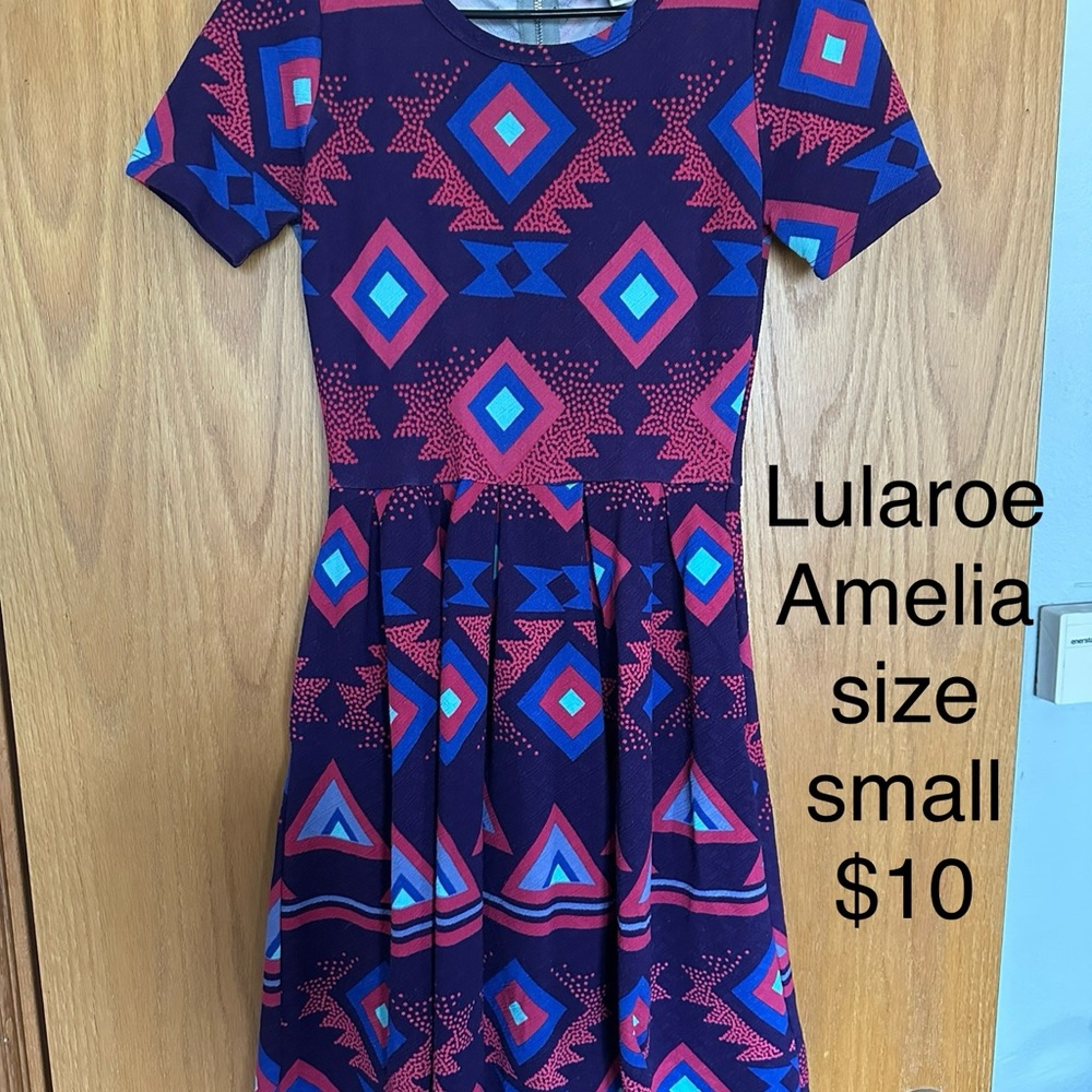 Lularoe Amelia Geometric Dress size Small